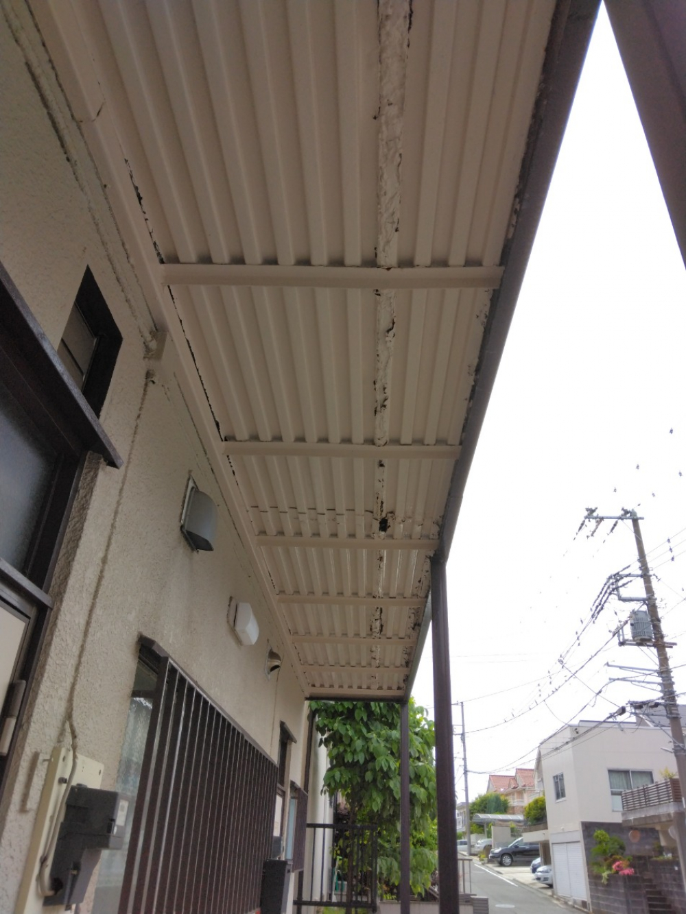 アパート2階床の補強工事